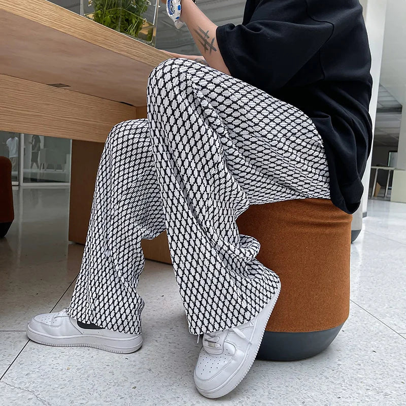 Summer Ice Silk Pants Men Oversized Retro Plaid Pants Men Japanese Streetwear Loose Wide Leg Pants Mens Pleated Trousers M-5XL