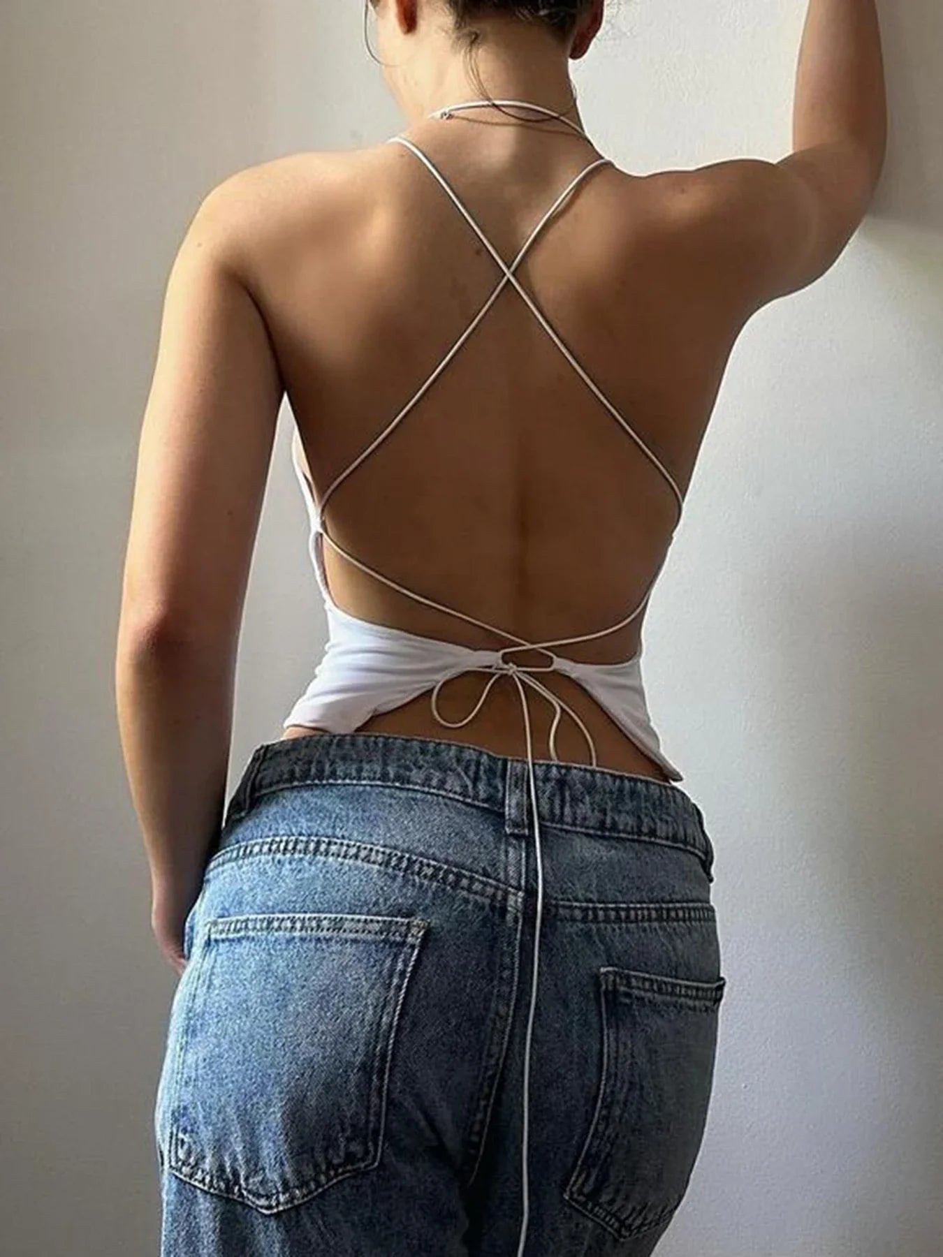 xsrrr Sexy Slim Backless Bandage Camis Top Slim Solid V-Neck Sleeveless Crop Tops Women 2024 Summer Fashion Streetweear Ladies