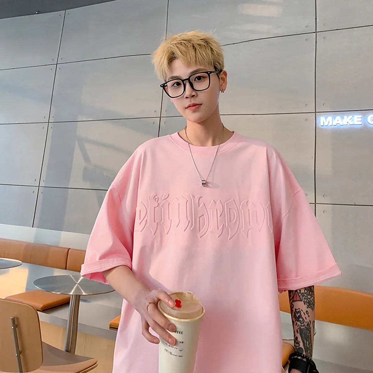 Gothic Letter Foaming Printing T-shirt Men Harajuku Streetwear Mens Y2k Oversized T Shirts Korean Fashion Short Sleeve Tops Tees