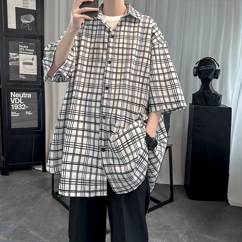 Summer Short Sleeved Shirt Men Oversized Retro Plaid Shirt Men Streetwear Korean Loose Casual Shirt Mens Ice Silk Shirts M-2XL