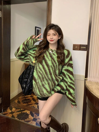 Hnewly Women's Clothes Sweater Loose Korean Fashion Leisure Green Crew Neck Tiger Stripes Pullover Long Sleeves Knitting Autumn Tops