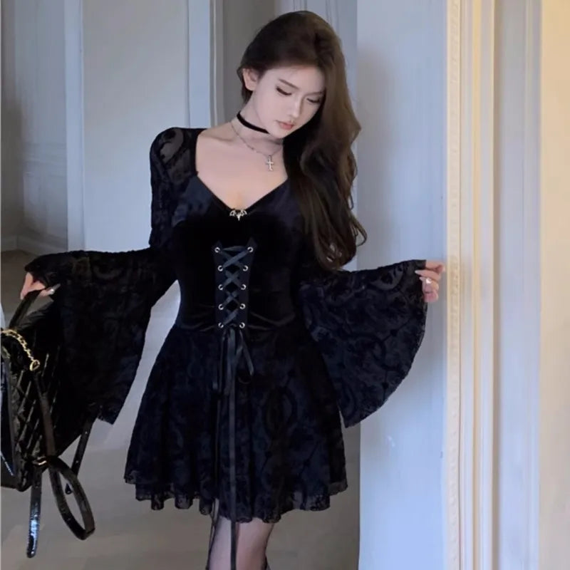 xsrrr Y2K Black Velvet Short Dresses for Women Flare Sleeves Slim Waist Lace-up A-line Birthday Party Dress Gothic Halloween Vestidos