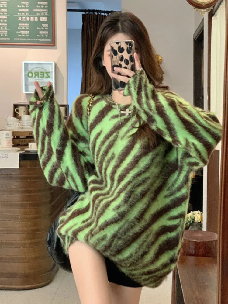 Hnewly Women's Clothes Sweater Loose Korean Fashion Leisure Green Crew Neck Tiger Stripes Pullover Long Sleeves Knitting Autumn Tops