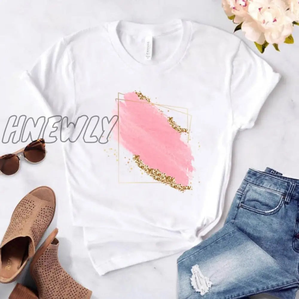 Heart flower print ladies T-shirt ladies casual basis O-collar white shirt short sleeve ladies T-shirt love graphic printing