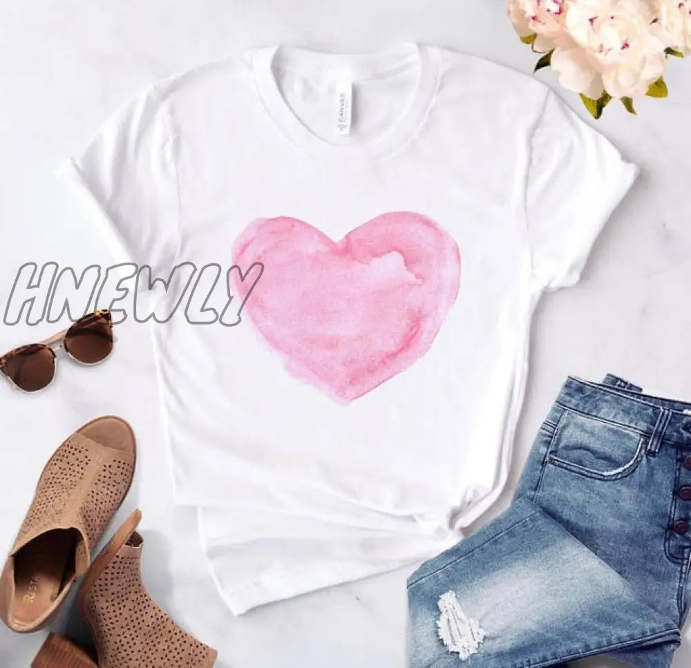 Heart flower print ladies T-shirt ladies casual basis O-collar white shirt short sleeve ladies T-shirt love graphic printing