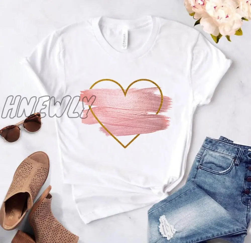 Heart flower print ladies T-shirt ladies casual basis O-collar white shirt short sleeve ladies T-shirt love graphic printing