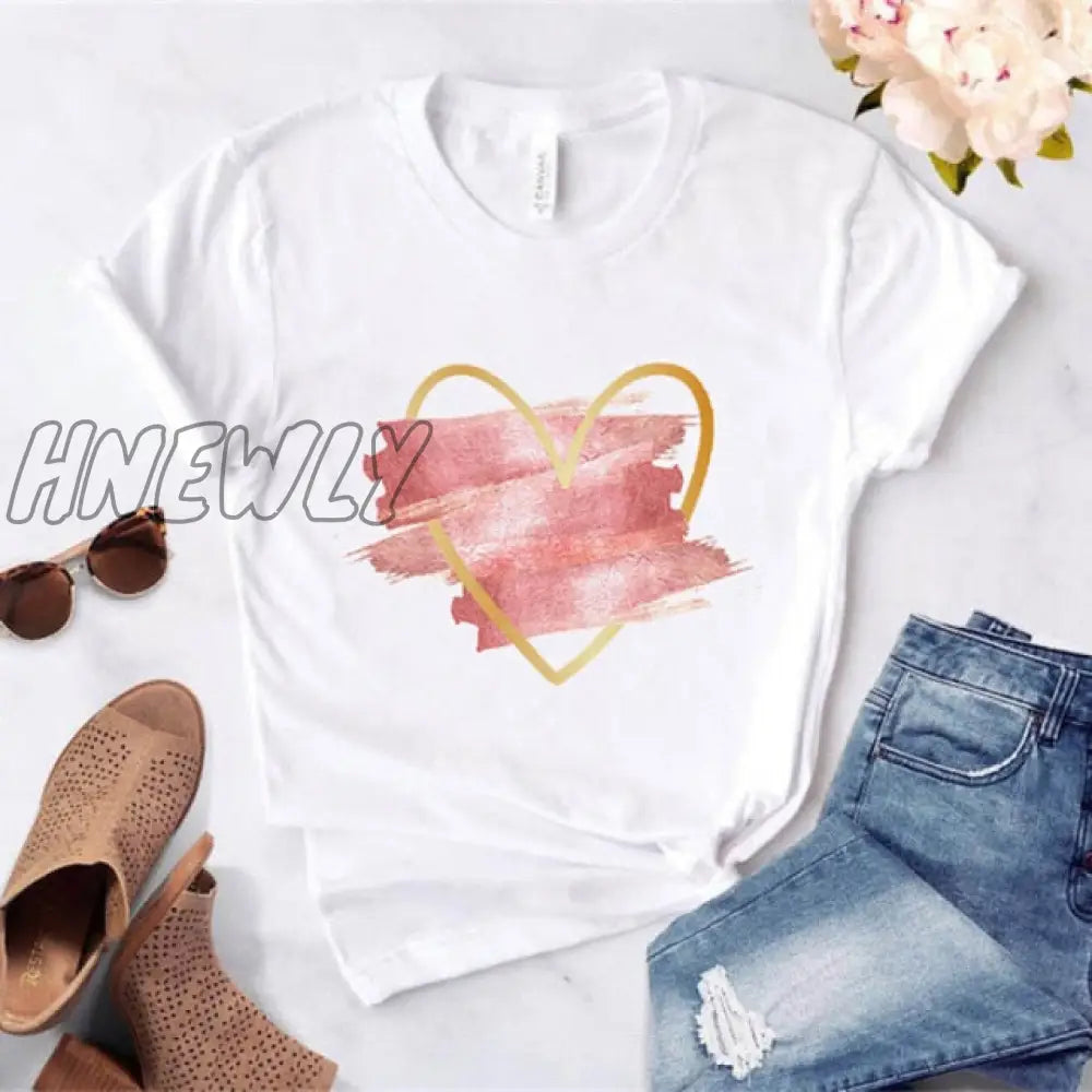 Heart flower print ladies T-shirt ladies casual basis O-collar white shirt short sleeve ladies T-shirt love graphic printing