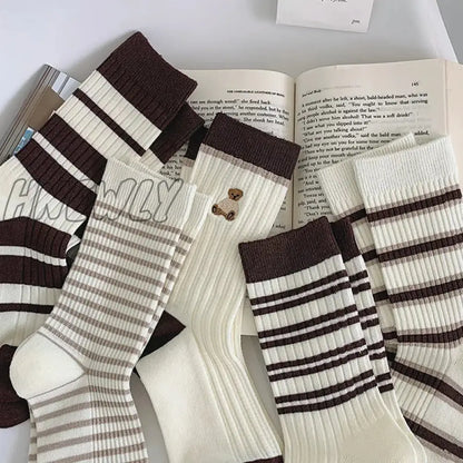 xsrrr 5Pairs/Set Autumn Winter Striped Cotton Socks Women Retro Korean Cartoon Bear Middle Tube Socks Casual Sports Indoor Sock Sokken