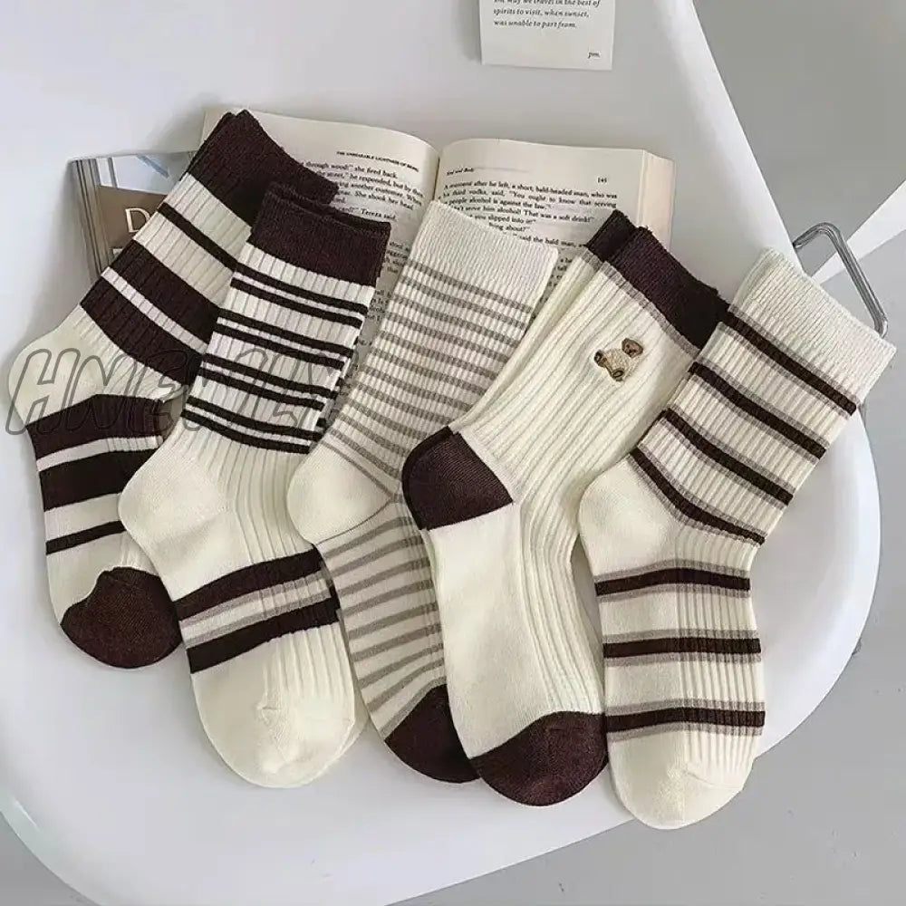 xsrrr 5Pairs/Set Autumn Winter Striped Cotton Socks Women Retro Korean Cartoon Bear Middle Tube Socks Casual Sports Indoor Sock Sokken