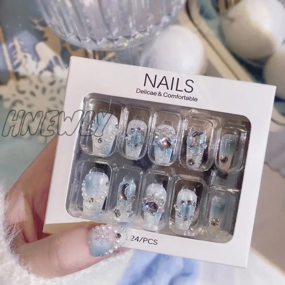 xsrrr Gradient Blue Fake Nails with Flower Crystal Design Glitter Fake Nails for Lady Girls Christmas Gifts Artificial Nails Handmade