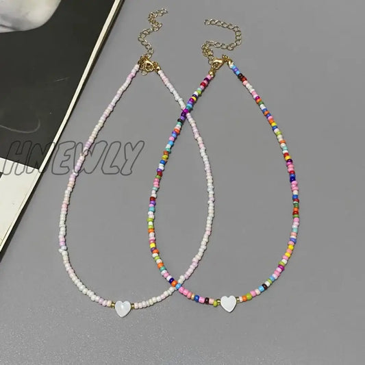 Hnewly New Nature Shell Love Heart Choker Necklace for Girl Spring Summer Fashion Small Colorful Glass Beads Necklace Gift for Friend