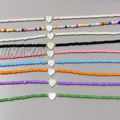 Hnewly New Nature Shell Love Heart Choker Necklace for Girl Spring Summer Fashion Small Colorful Glass Beads Necklace Gift for Friend