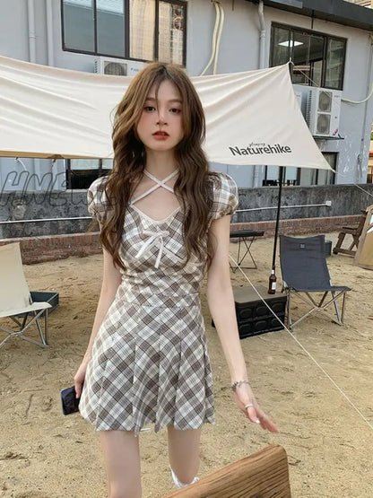 Hnewly Plaid suit short skirt women sets summer new Korean hanging neck plaid tops + high waist pleated skirt two-piece clothes