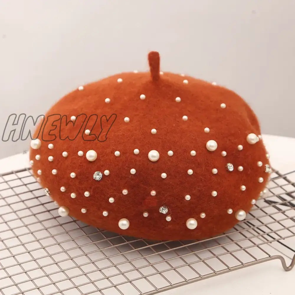 Hnewly Woolen pearl beret woman Autumn-winter Korean all-matching Japanese painter hat British retro pumpkin hat woman