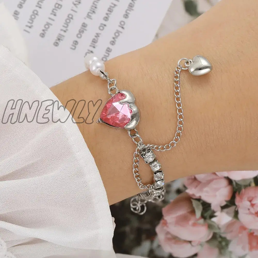 xsrrr Y2K Zircon Ins Bracelets for Women Korean Fashion Sweet Girls Sparkling Hollow Heart Delicate Chain Bracelet Party Jewelry Gifts