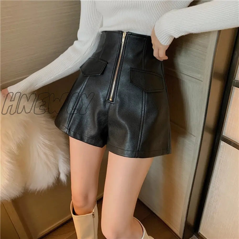 Spring Autumn PU Shorts Women Casual Loose High Waist Leather Shorts ies All Match Zipper Black White Wide leg Shorts