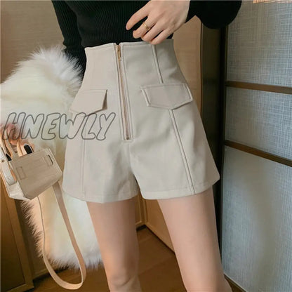 Spring Autumn PU Shorts Women Casual Loose High Waist Leather Shorts ies All Match Zipper Black White Wide leg Shorts